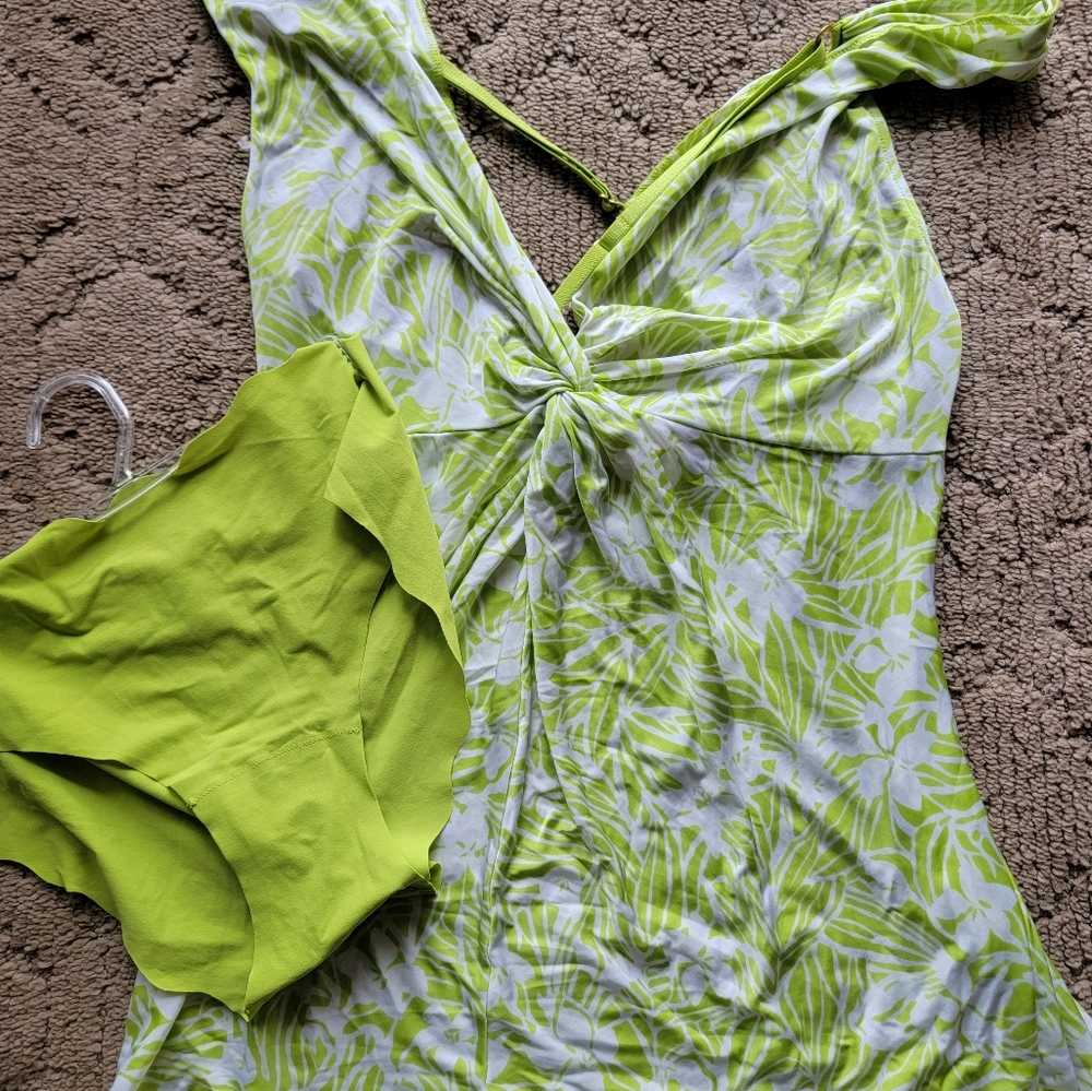 Victoria Sexy tank/sleeper